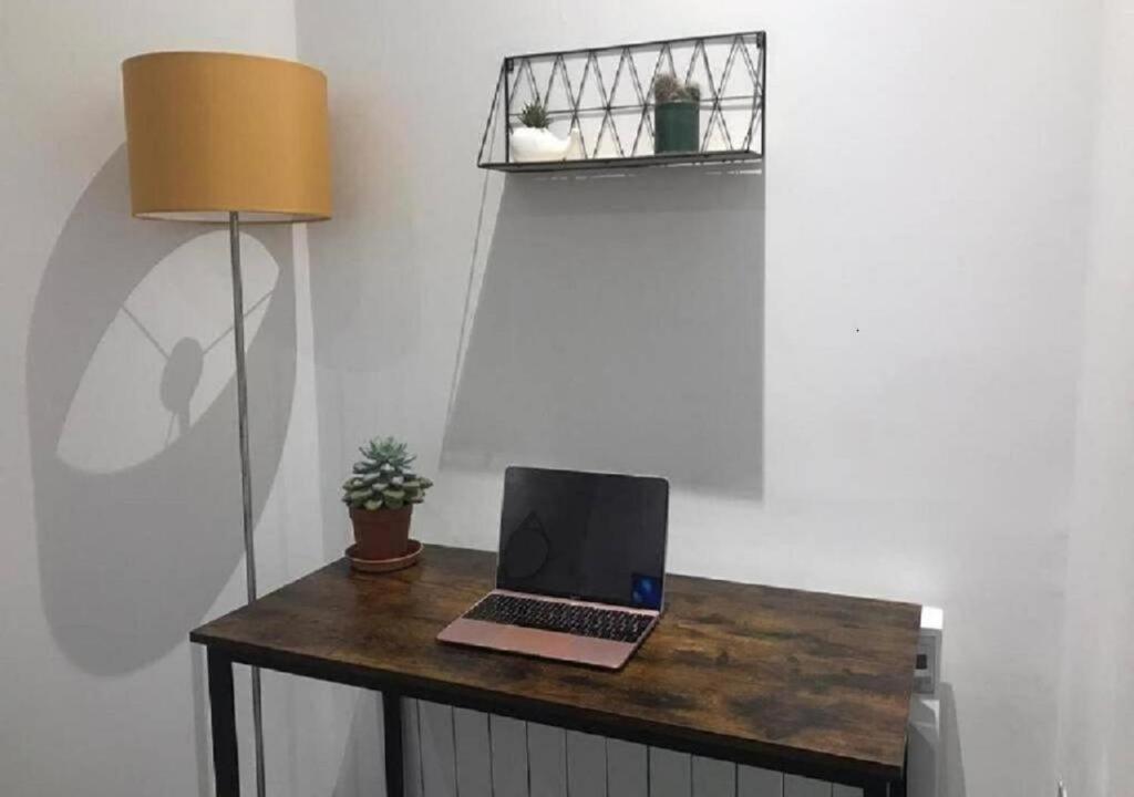 Doncaster Central Danum House Apartment מראה חיצוני תמונה