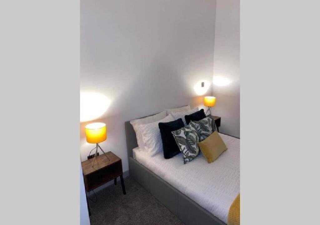 Doncaster Central Danum House Apartment מראה חיצוני תמונה