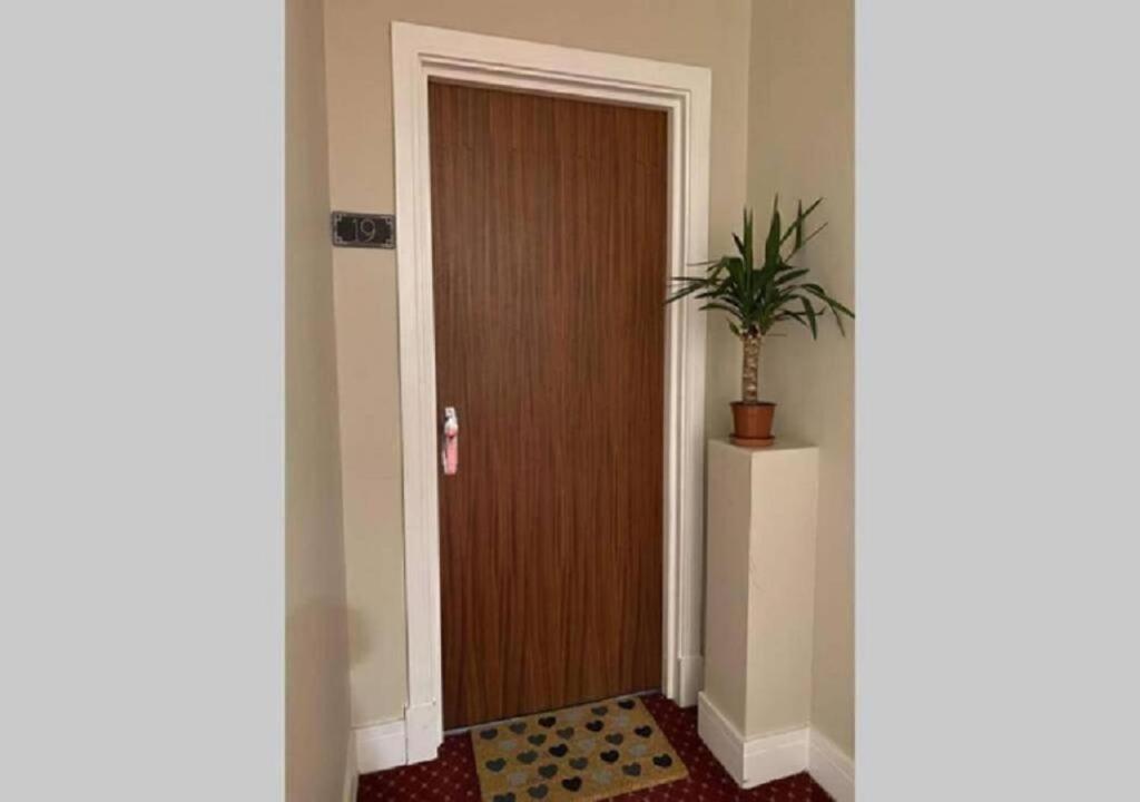 Doncaster Central Danum House Apartment מראה חיצוני תמונה